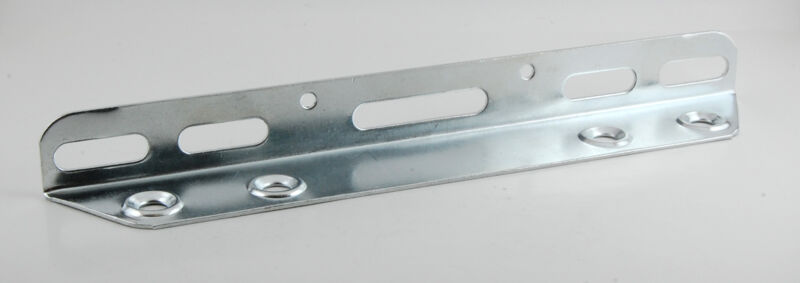 Corner bracket 207 x 30 x 21,5 mm, zinc plated