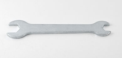 Kiintoavain, kaksipäinen