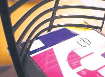 Art. STAKKA CD-telineen profiili